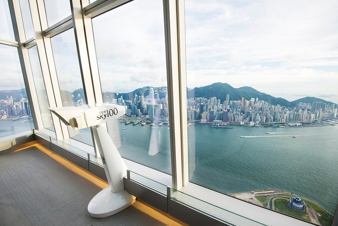 sky100 Hong Kong Observation Deck Tickets - Entering ICC and Getting to sky100 Without Fuss