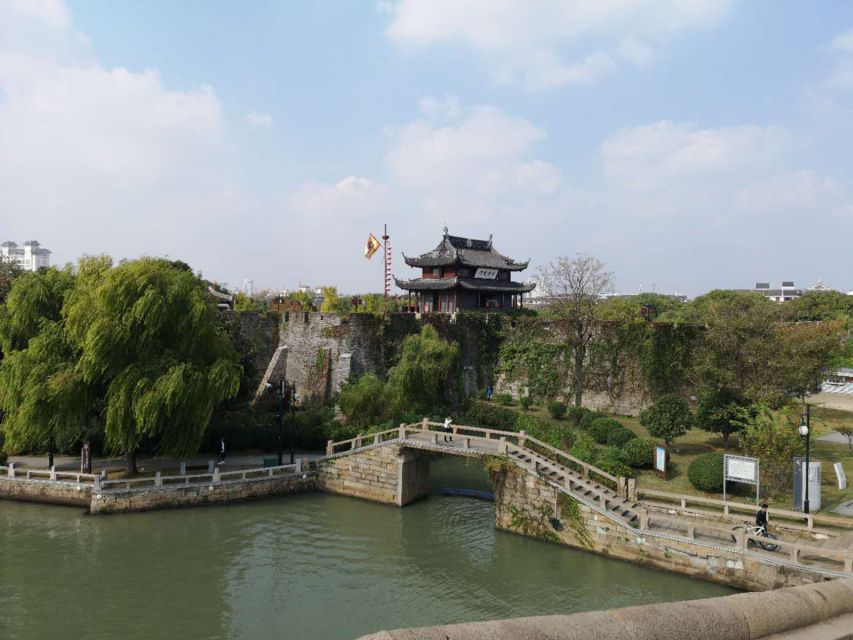 Su Zhou and Zhou Zhuang Water Village Day Tour - Silk factory visit in Suzhou: the culture stop that’s actually useful