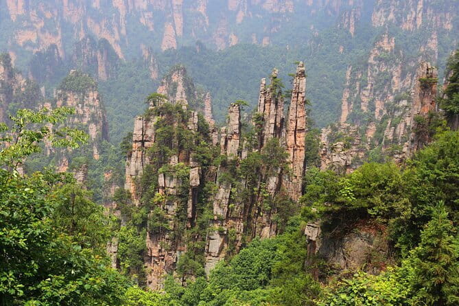 Top Zhangjiajie Mini Group Tour: Glass Bridge & Tianmen Mountain - Price and logistics: what $109 buys you
