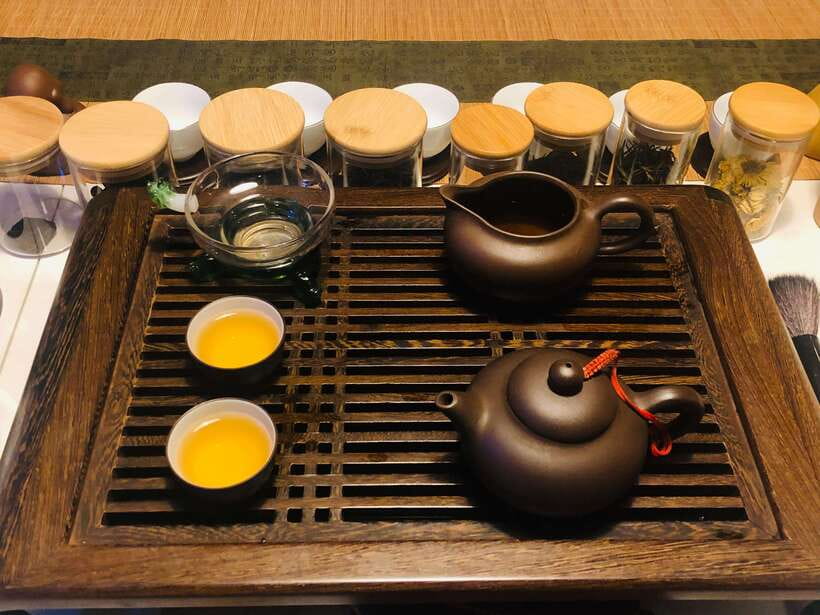 Traditional Chinese Tea Ceremony Experience - Entering a Beijing tea house: what the experience actually feels like