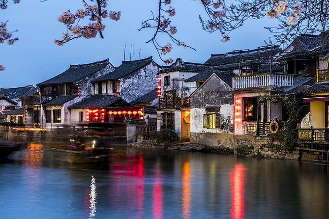 Wuzhen and Xitang Water Town Private Full Day Trip from Shanghai with Lunch and Dinner - Lunch in Wuzhen: built into the plan, not an afterthought