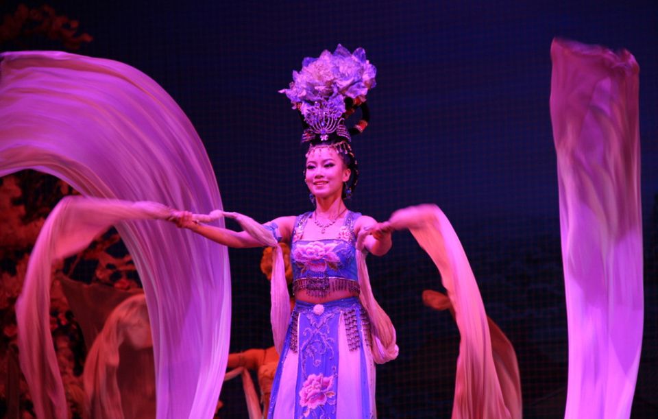 Xi’an: Great Tang Dynasty Night Show & Dumpling Meal Option - The optional dumpling dinner: fast, filling, and not always the star