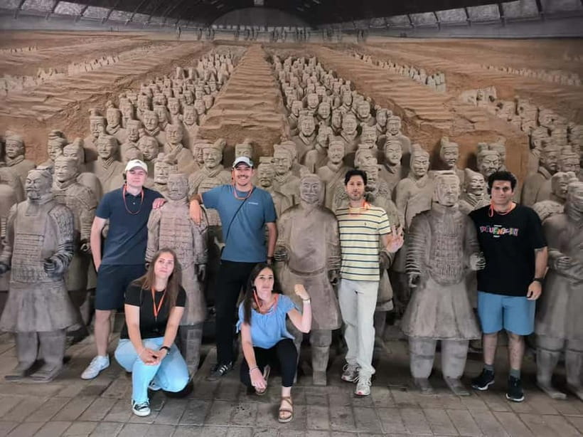 Xi'an: Terracotta Army Mini Group or Private Tour - Terracotta Army in 2.5 hours of guided focus: what the tour flow feels like