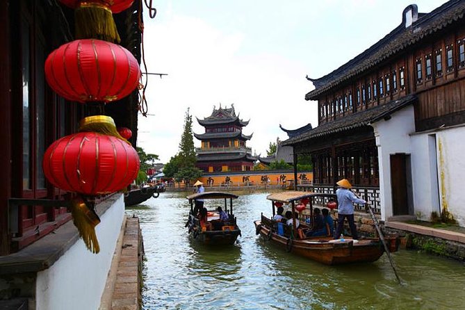 Zhujiajiao Water Town and Shanghai City Flexible Private Tour - The Shanghai afternoon you actually want: YuYuan Old Street + choices